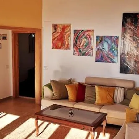 Apartament La Casa Roja 2 *