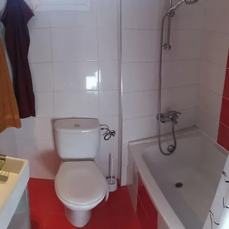 Apartament La Casa Roja 2 *